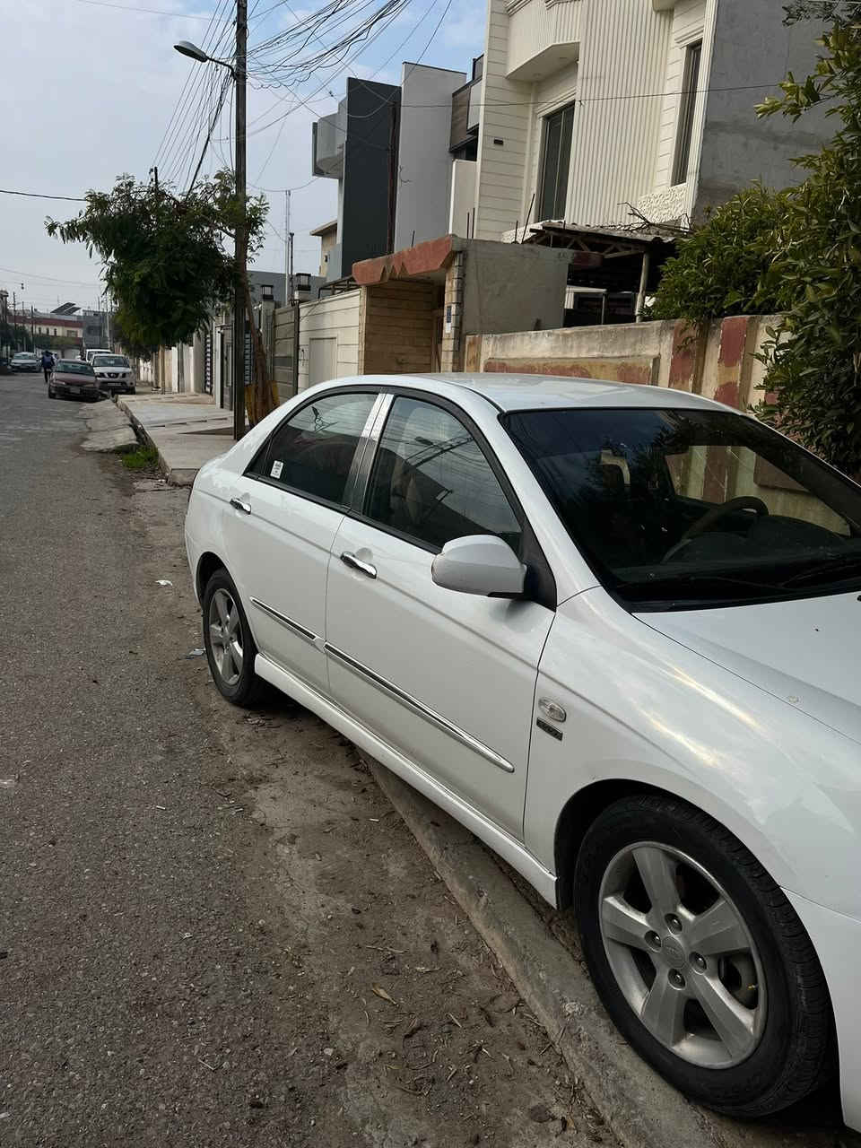 السلام عليكم كيا سيراتو للبيع فول عدا الفتحه للاستفسار الاتصال على الرقم ***********
رقم الواتس اب ***********
