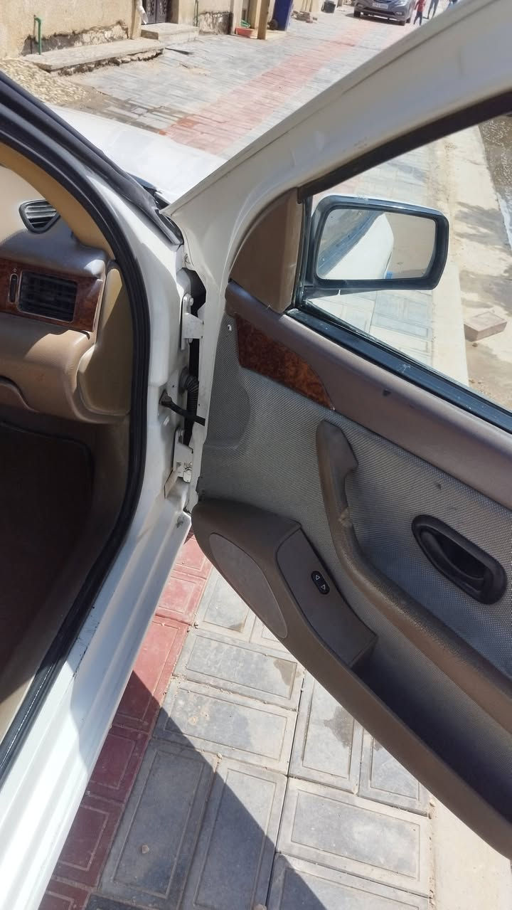 السلام عليكم سمند للبيع 2011محدثه 2017 سنويه بسمي ل 2031 هزه جديده رقم كربلاء دولي تبريد تدفئه شغاله كهربائيات شغاله حداديه 80/100 تخم تاير نضيف مكفوله من الحادث والتبديل فقط رش حزام جماليه السعر 38وبيه مجال الطيبين ***********
