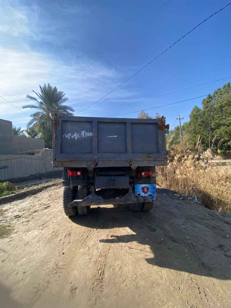 السلام عليكم سكاينا111 موديل 81 مكينه وكير 111 اكسن جيف البي شريط التحويل رقم بغداد اصفر ***********
