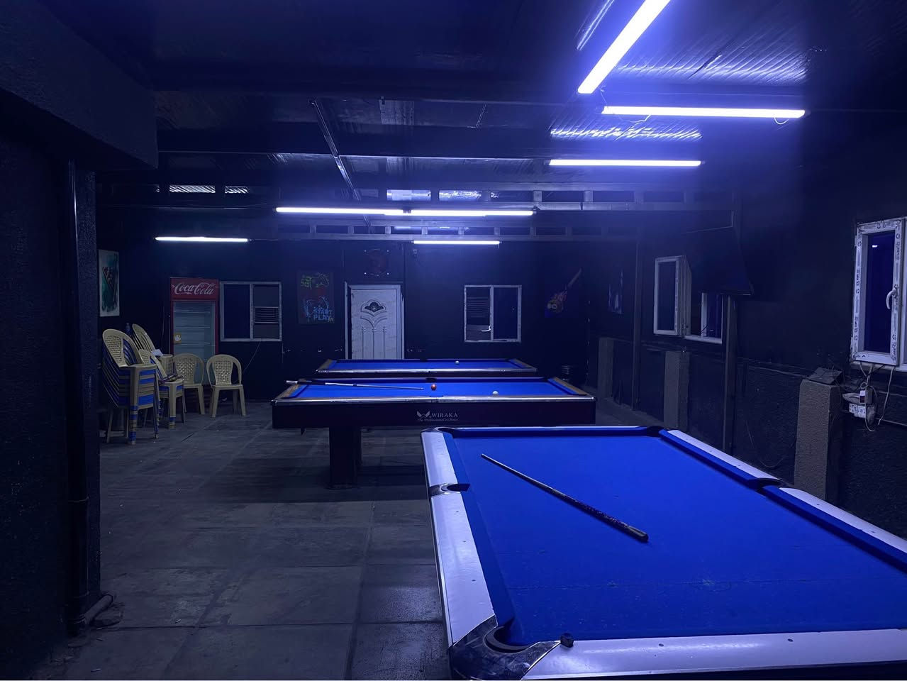 سلام عليكم كوفي و صالة ألعاب للبيع منطقه حي اورسعر كلش  مناسب ستفسار اتصل  ***********
