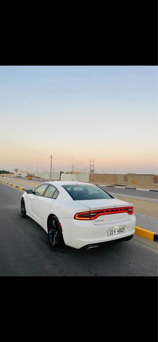 جارجر 2016 sxt
سياره كلين تايتل بيه فقط باردات سياره جديده ما ناقصه برغي حداده طوبه 
مكان بصره قبله 
السعر 198 وبيه مجال 
*********** Singapore
