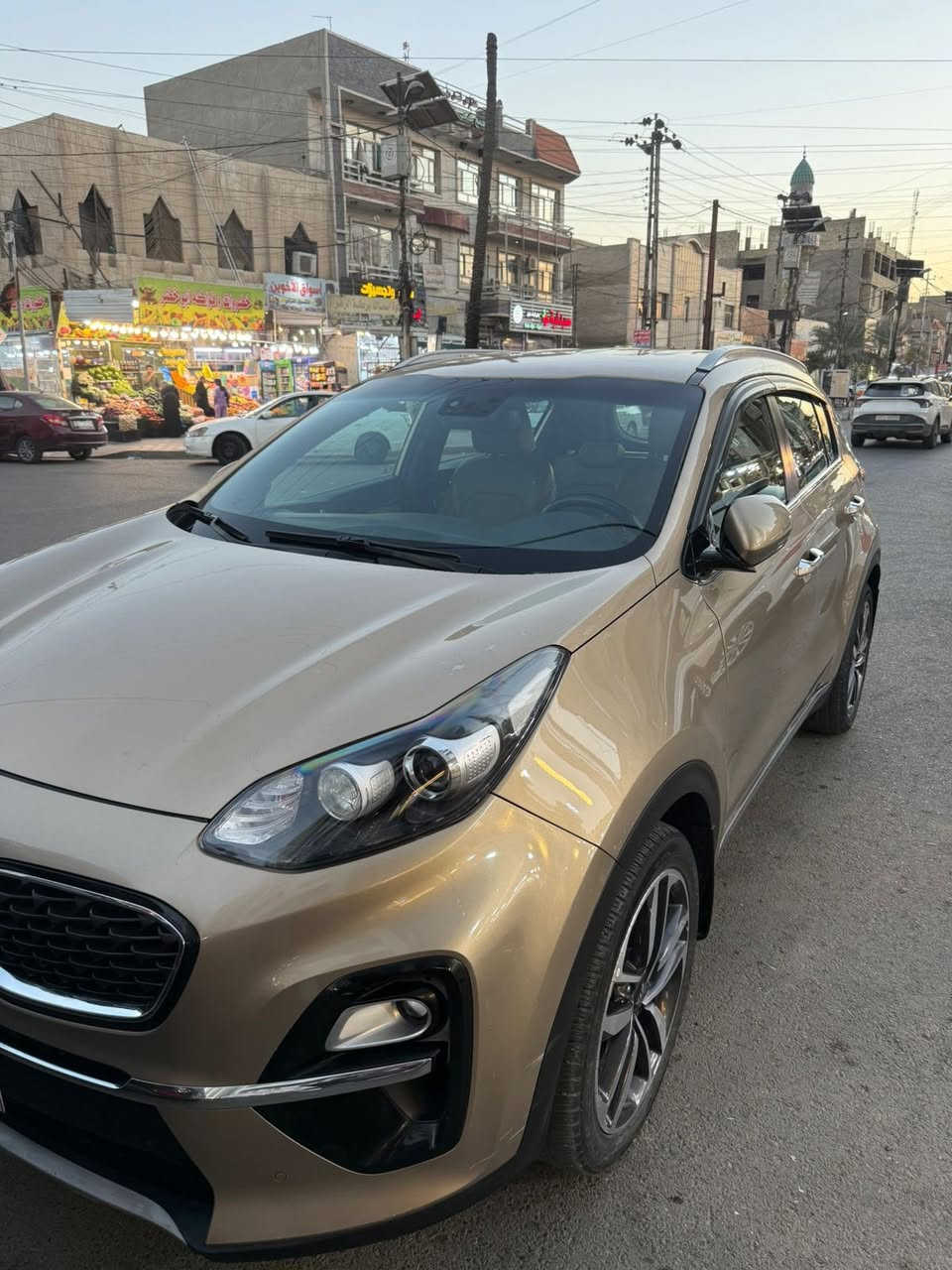 سبورتج 2020 خليجي بيها بارد زغير بالباب الخلفية وبارد بالجاملغ هم زغير و بيها حالوب شكم مكان مرفق مع الصور سونار حديث موضح هذا الشي  ماشية ( 37 )الف كم   رقم بغداد تحويل مباشر سعرها 187 ورقة 
مكاني بغداد البلديات قرب الامن العامة ***********
