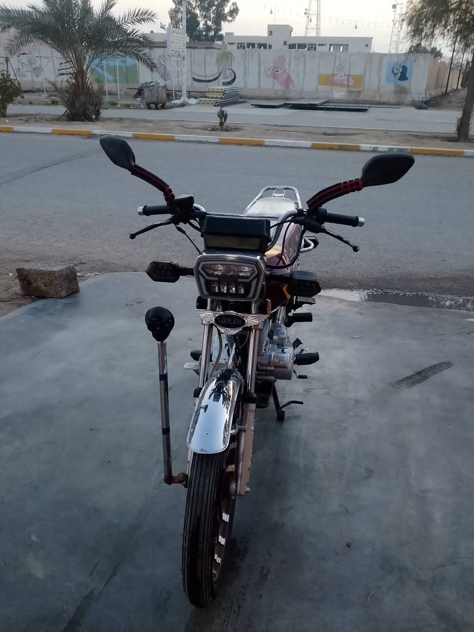 سلام عيكم موطور لبيع محرك 150 موديل 24 كهربايات كله شغاله نضافه تنشاف بل عين سعر 775  المكان العبيدي  ***********
