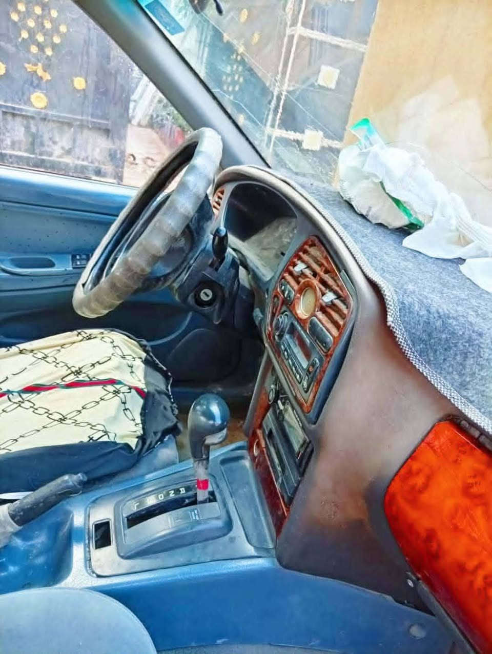 سلام عليكم للبيع برنس ٩٦سنوية تنتهي٢٧ رقم انكليزي جديد سيارة خير من الله السعر٣٠ او بي مجال كير او مكينة مكفولات المكان ديالى بعقوبة حدمكسر ***********
