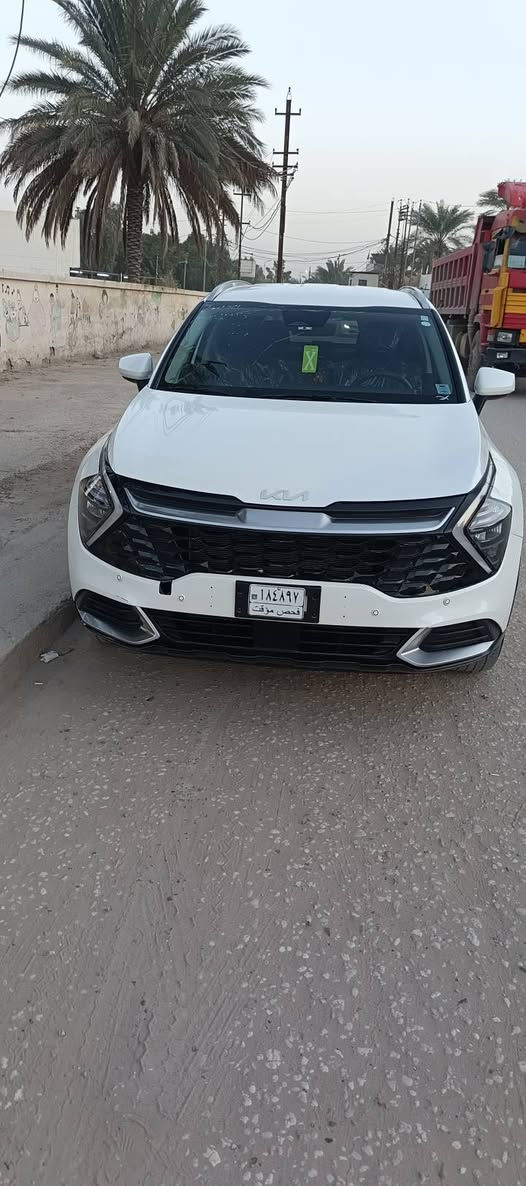 سبورتج ٢٠٢٤ دخول جديد فقط ربع بنيد صبغ و الجاملغ راجع  بارد مبين بالسونار حتى تبريدها بلادي ماشية ١٧ الف 
فورويل
كاميرا دوارة
اوتو هولد
اوتو ستوب
تحديد مسار
رادار امامي
اوامر صوتية
تدفئة كشنات
انظمة قيادة
مانع انزلاق
سايد بريك دكمة
نظام نزول المنحدرات
شاشة اعطال
حساس تايرات
مكينة ٢٥٠٠ دبل نوزل
كير AT ٨ نمر
السعر ١٨٦  
  ***********
