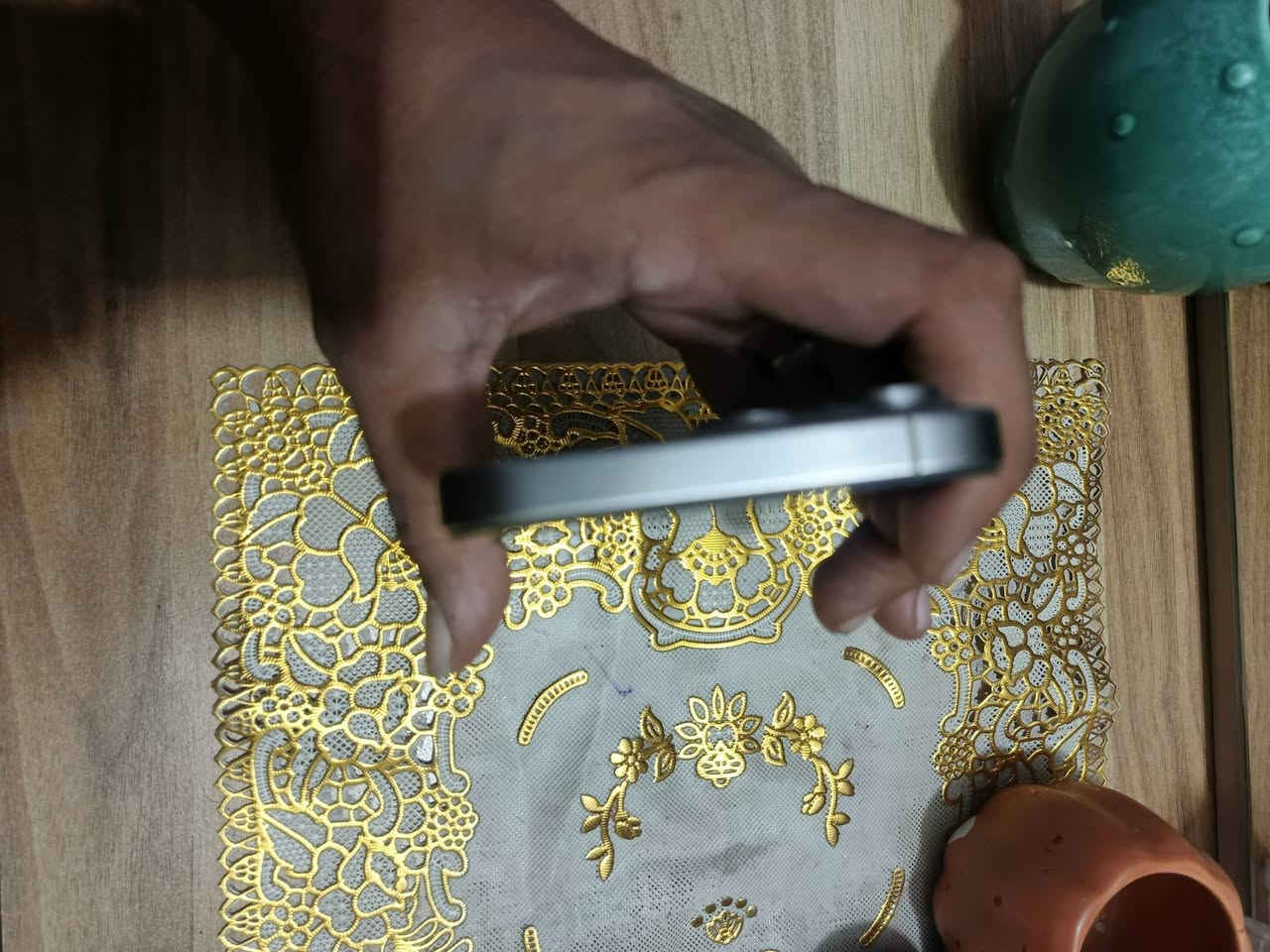 ايفون 15 برو ماكس بطاريه ٨٧
جهاز مبدل شاشه  فقط مبدل شاشه فقط 
نفس. مموضح بل صورة نضافه ١٠٠ 
مكان بغداد الأمين الثانيه 
***********
