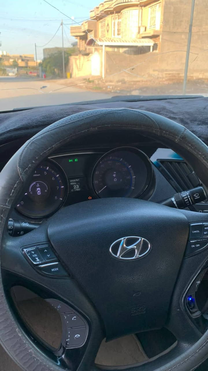 سلام عليكم
سوناتا للبيع 13
كلين من عده دعاميات وبارد سونار مرفق ويه صور
سياره حلوه ونضيفه مال جناي 
مواصفات عاديه تحكم ستيرن كشن كهرباء 
سعر 107 وبيه مجال قليل
للاستفسار خاص متواجد


**إذا كنت صاحب هذا الإعلان وتريد حذفه لأي سبب، رجاءا أرسل رسالة إلى الدعم الفني**