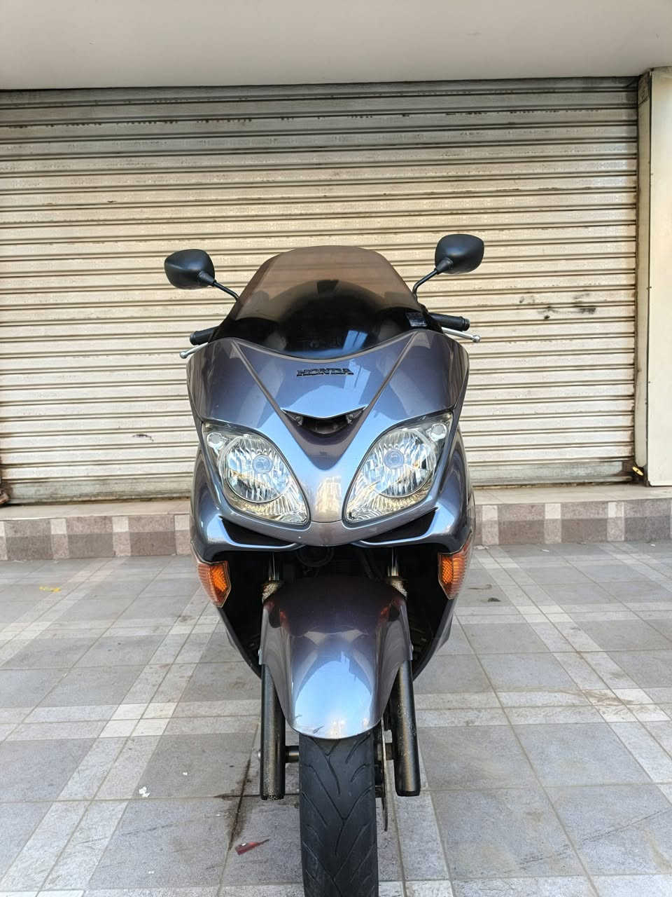 يا الله سلام عليكم
فورزه 0/8 MF 
6 كير 3 تحويلات
يدات هيتر لون فيلي
بصمتين + سويج طوارئ
دراجه ماشيه 30 الف 
دراجه كفاله عامه
وبل عافيه عل ياخذهه
يوجد توصيل لجميع المحافظات 
سعر خاص او تتصل 
***********
