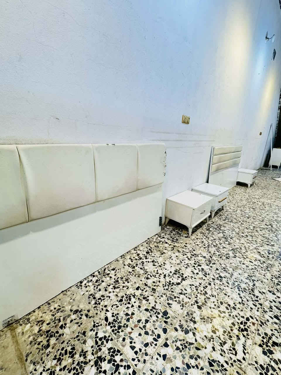 يالله غرفه نوم تركيه 5 قطع  سعرهه 275الف نجف


**إذا كنت صاحب هذا الإعلان وتريد حذفه لأي سبب، رجاءا أرسل رسالة إلى الدعم الفني**