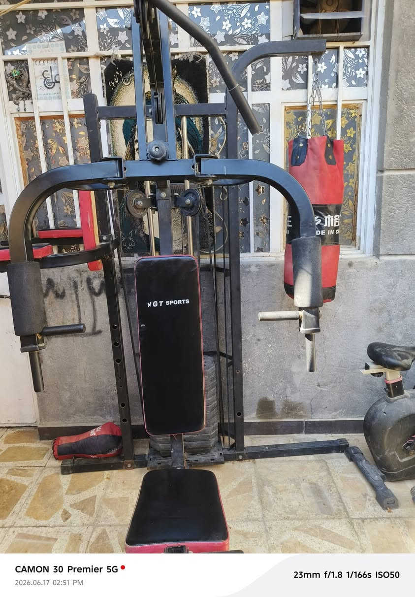 للبيع جهاز رياضه  بي عقله وبي كيس ملاكمه وبي عده تمارين ب٣٥٠  لف مكاني بغداد الحبيبيه


**إذا كنت صاحب هذا الإعلان وتريد حذفه لأي سبب، رجاءا أرسل رسالة إلى الدعم الفني**