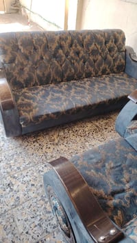 طقم كنب • ٢ كبار • ٢ صغار