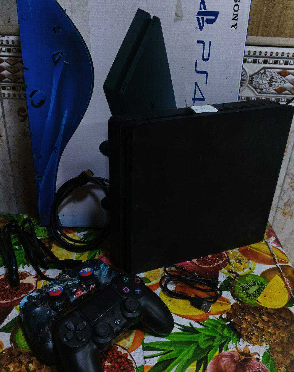 سلام عليكم 🌹
بلي 4 مهكر للبيع مستعجل كامل بس تعال العب وختم 
جهاز مساحته 1 تيرا ويا يدات 2 وكيبلاته جاهزه 
بي 12 لعبه تختيم وحرب وقصص وغيرهه
ويا يو اس بي حجمه 580 جبير وثكيل حمايه بي من التلف
جهاز رايده ب 275 
مكاني بصره جمهوريه شارع المكاتب 
رقمي *********** مو شراي لا تتصل رجائا 🌹
