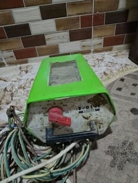 يوجد مكينة لحيم للبيع التواصل عل رقم 07740921255