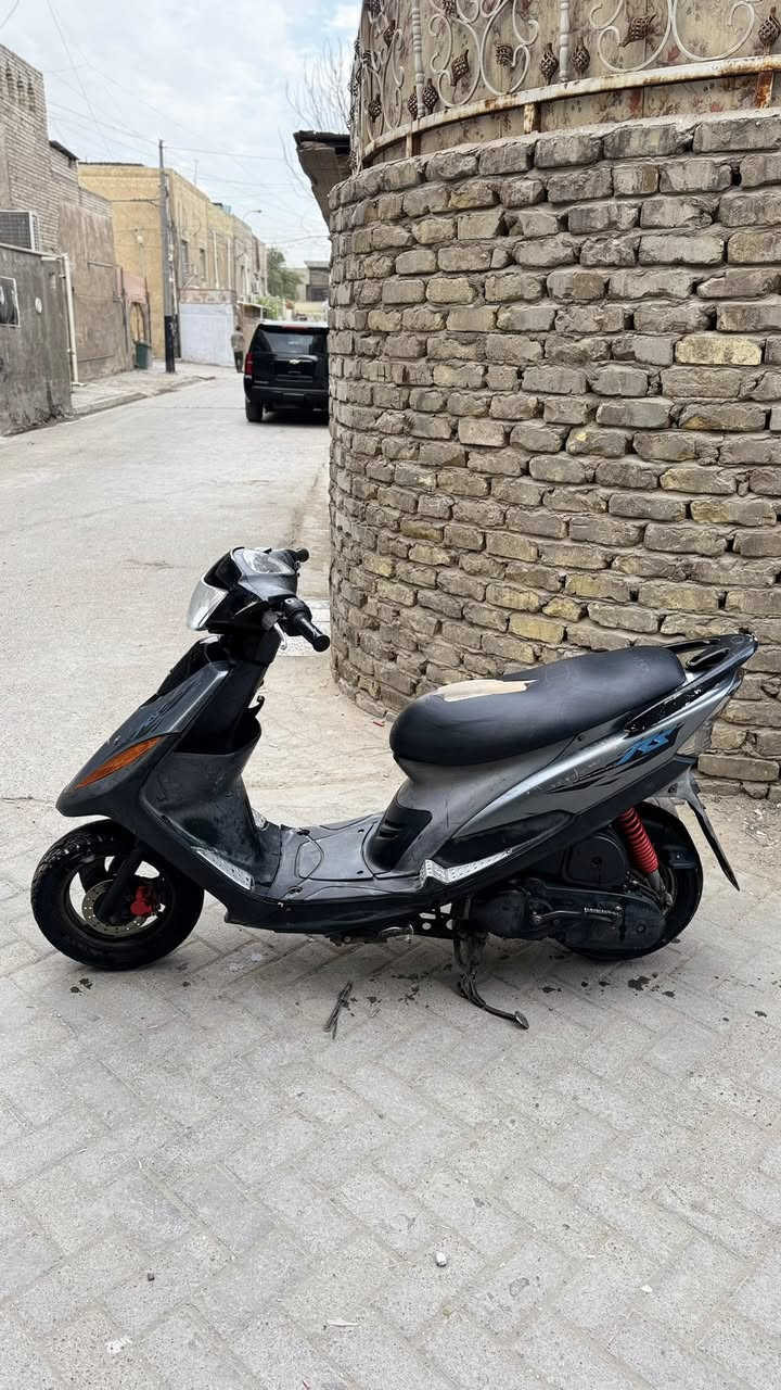 دراجة ماكس عدلة بلادية تجي تفحص 

السعر 700 وبيها مجال قليل 
بغداد مدينة الصدر 
***********
