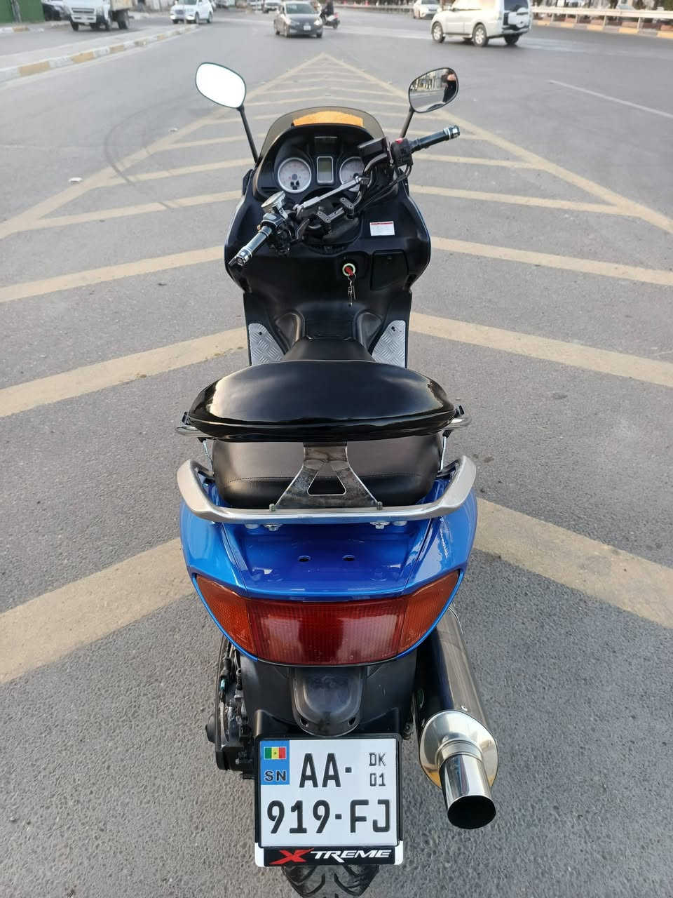 سلام عليكم من رخصة الادمن للبيع تيماكس 2008 ماشيه ٤٢ مكينه ممفتوحة ابد للاستفسار *********** السعر المقدس ٢٣ عنوان بغداد الطوبجي
