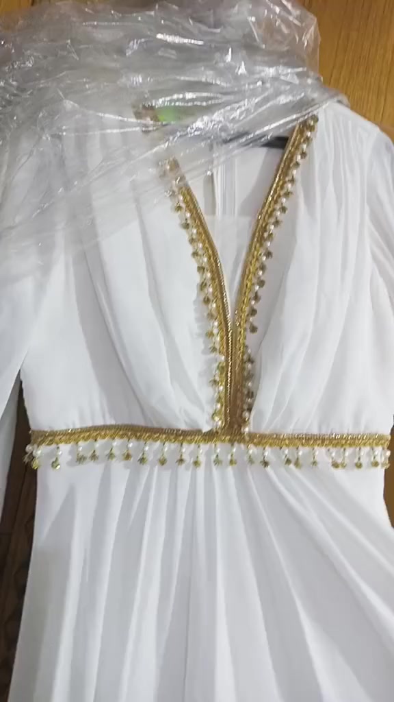 للبيع باسعار مناسبة،
قفطان جديد يلبس من قياس ٣٨-٤٠ سعرة ٧٥وبي مجال 
والبنفسجي يلبس من ٣٨-٤٥ سعرة ٤٠وبي مجال يحتاج كوي


**إذا كنت صاحب هذا الإعلان وتريد حذفه لأي سبب، رجاءا أرسل رسالة إلى الدعم الفني**