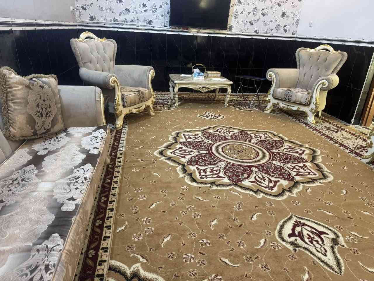 #البيع_بالقسط_50_الف_بالشهر_وبدون_مقدمه 💥💰
تخم مصري مستخدم كلش مرتب ونظيف خشب درجه أولى سفنج درجه أولى  10 مقاعد  مع طبله كبيره    

 
***********
***********
