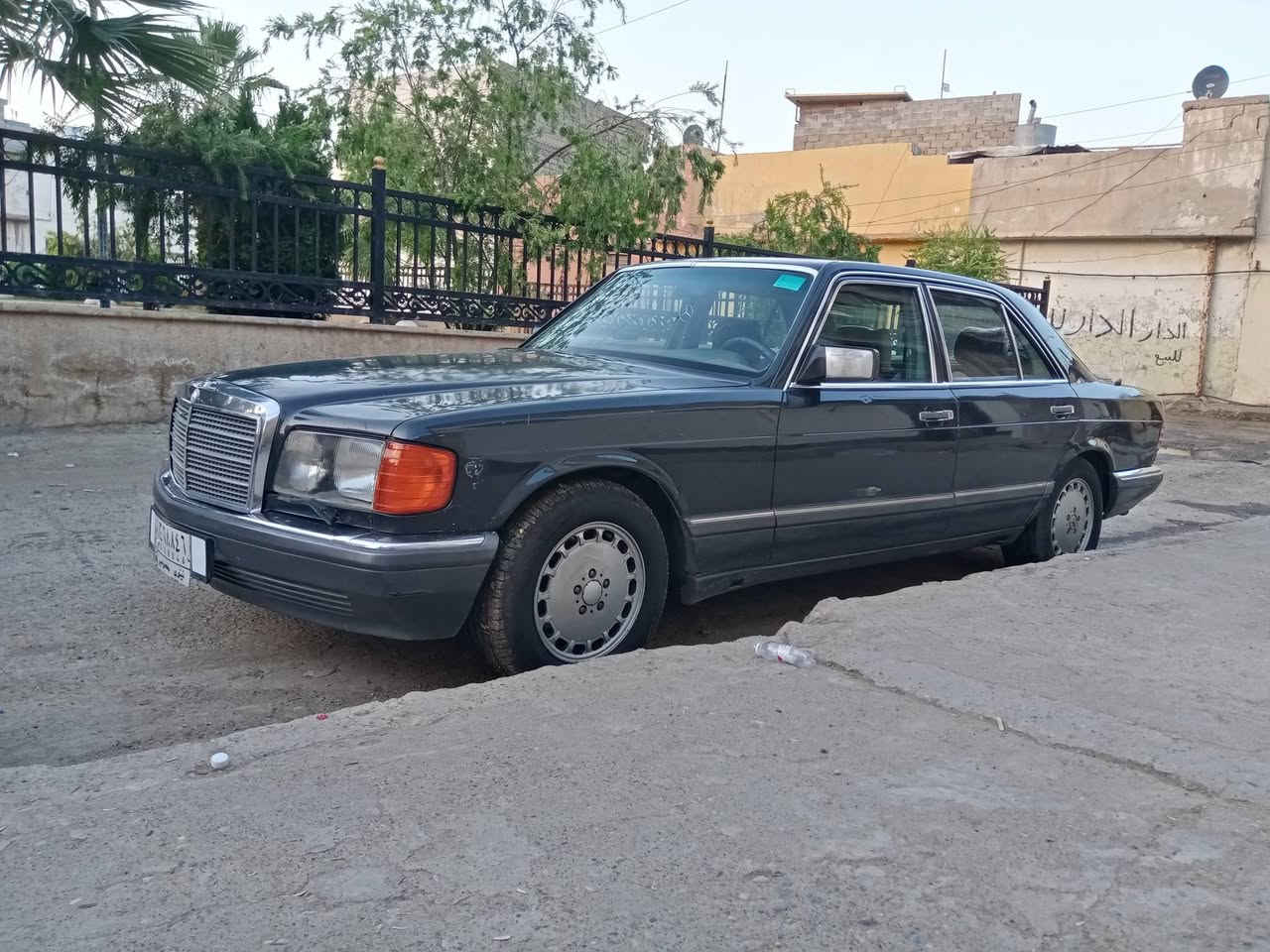 سلام عليكم
للبيع مرسيدس رئاسي 300SE لون رصاصي فيراني موديل 1991 بدون فتحة سقف سنوية باسمي مشروع وطني الى نهايا 2026 ثاني يوم تحول كير ومحرك بلادي وشرط وكمبرسير يحتاجلها غاز فقط صدر جديد سعر 65 وبيها مجال قليل حك الجية للاستفسار ***********
