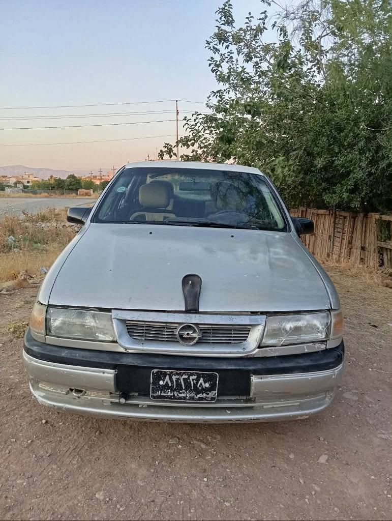 فيكترا 93 اتوماتيك مالي دوست 
سنه وي به شرتي حاسيبه و ئه وليات 
مكينه 20 گيرو مكينه ي به شرت زور مزبوته 
سياريه زور جوانه  
سعري 19گلا و معمه له 
شوين ;چمچه مال بو زانياري زياتر 
زم ;***********

*********** شمشمل, السليمانية
