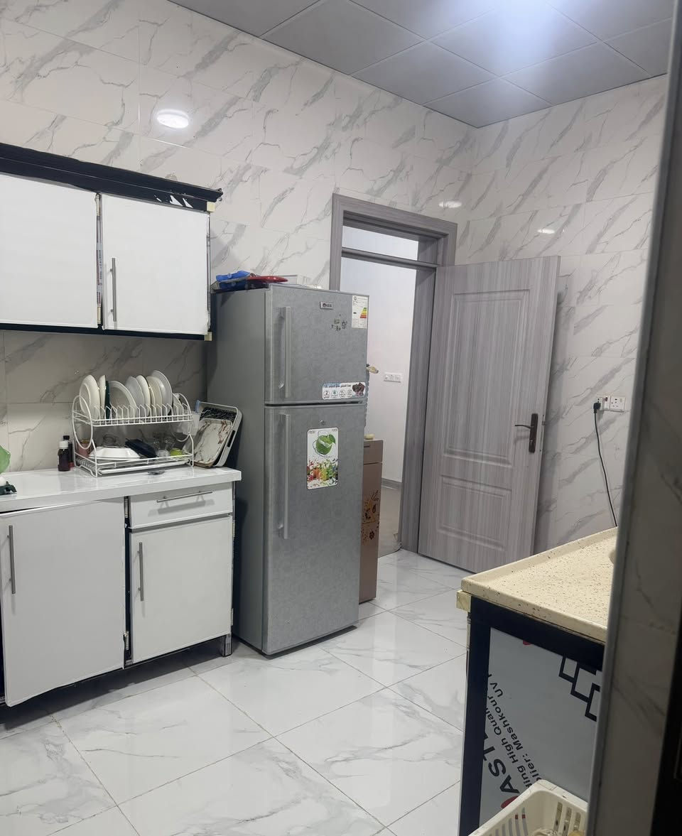 دار للبيع – الديوم / المربع الثاني
قريب المركز الصحي وجامع القهار
 • المساحة: 100 م² (10×10) – ركن
 • 3 غرف نوم
 • سطح شتايگر
 • شبابيك ألمنيوم مع كَتائب
 • الدار باسمي والبيع مباشر 

💰 السعر: 81 مليون دينار قابل للتفاوض

للتواصل ***********
