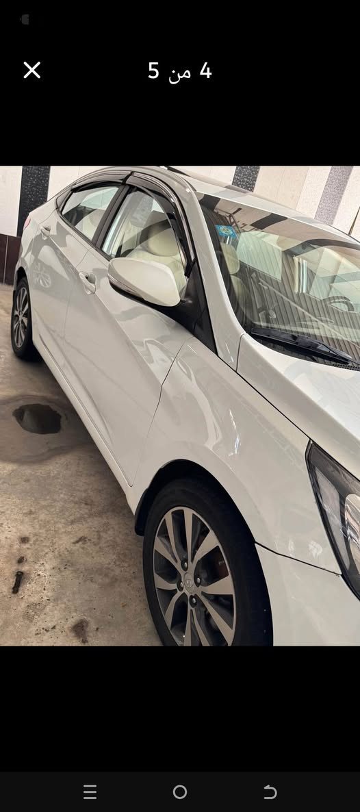 سلام عليكم اكسنت 
مديل 15
 فول موصفات 
صبغ قطعه وحده ودوس فقط  سياره جديده محرك 1600 
شاشه تحكم فتحه ويل كروم سياره جديده مال بيت 
السعر 115 وبيه مجال 
مراوس حسب القناعه
***********
 وساب موجود بغداد, العراق
