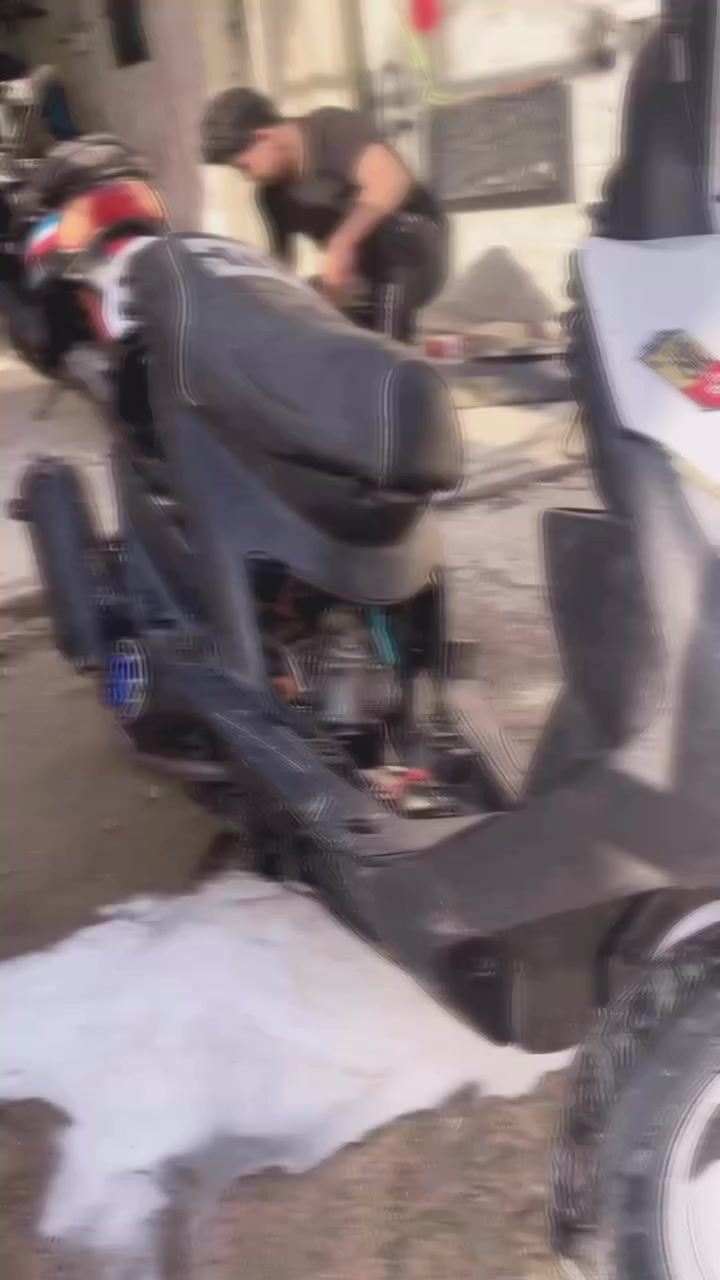 سلام عليكم ابطالنه ماكس عدله كفرات كامله ترايش بك لايت دراجه كامله بيه صالنصه وياضي وفلاوين وفراك مكينه 55 كلجات رياضي يخبلن مكينته كلش حلوه نكره سلف بكل وقت مال رمضان بيه بس شي واحد برغي مال صالنصه مكطوم فقط لا تكلي شبيه شراي تعال خاص وبخدمتك وشعندك مراوس وتنطي فرق هم عادي سعر 500 وبيه مجال بغداد الشعب


**إذا كنت صاحب هذا الإعلان وتريد حذفه لأي سبب، رجاءا أرسل رسالة إلى الدعم الفني**