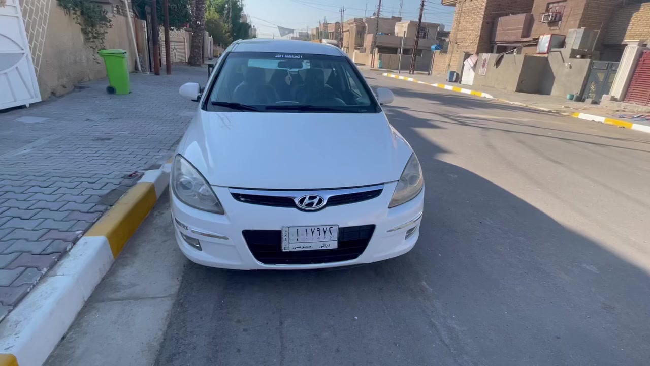 النترا تورنج 2010 حادث جاملغ خلفي  بيها صبغ جنطة اثر شخوط وجاملغ  خلفي مال حادث امريكا وبيها شوية تلكيطات حدادية وتايرات ومحرك وكير جاهزة تبريد كمبريسر ضعيف سعرها 78 وبيها مجال بسيط 
***********
