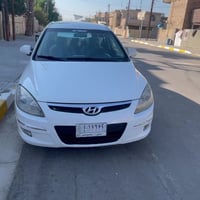 النترا تورنج 2010 حادث جاملغ خلفي  بيها صبغ جنطة اثر شخوط وجاملغ  خلفي...