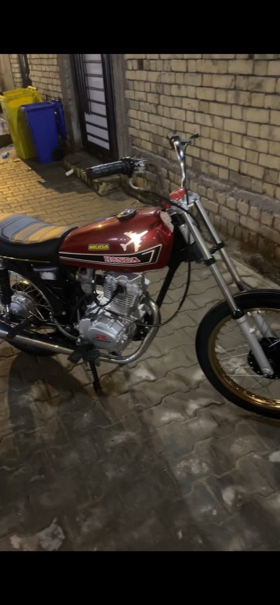 درجه إيراني البيع رقم الجديد السعر واحد ٦٠٠


**إذا كنت صاحب هذا الإعلان وتريد حذفه لأي سبب، رجاءا أرسل رسالة إلى الدعم الفني**