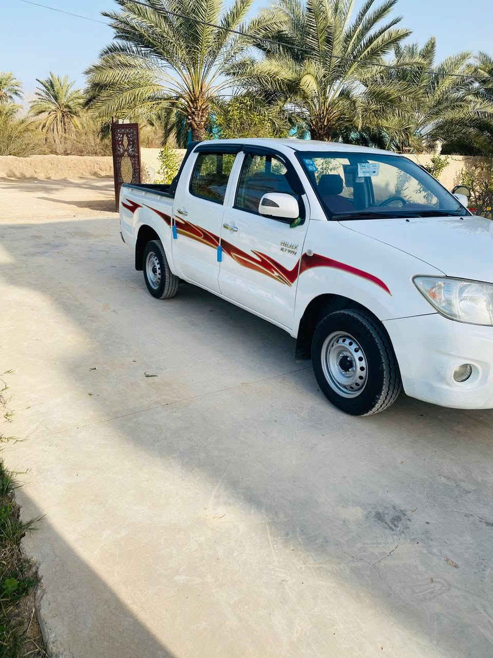 فلاونزه موديل 2011كير عادي سياره جديده جدا مكفوله كفاله عامه ماعده شبرين صبغ يم البك لايت الخلفي  رقم واسط لاماني تحويل ثاني يوم سنويه مجدده الى 29تخم تاير تبريد ثلج سياره جديده جدا  السعر 155$وبيه مجال للشراي مكان السيارة واسط الصويرة الاستفسار *********** واذا مراوس بكيا عادي اراوس رايد كيا بنكو حمل
