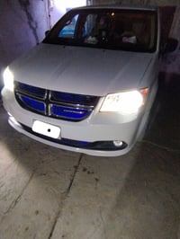 دوج كرفان 2019 كلشي كهرباء ماعدا الأبواب يدوي ليس كهرباء 3 قطع تبريد ل...