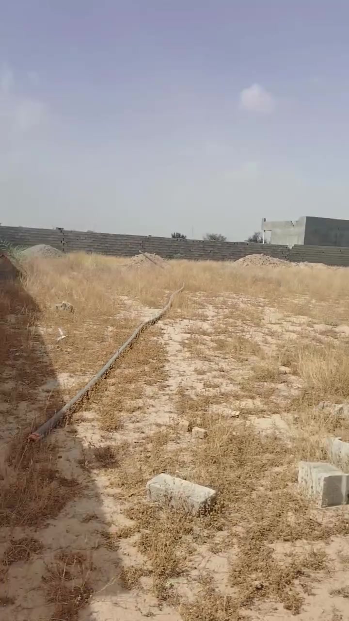 هيكل شاليه او سكن  للبيع

في الطيوب

مساحه دونم 2500 متر  الأبعاد 50 × 50

عقد زراعي 117

مثل ماموضح بل تصوير مسيج بلوك بل كامل مع هيكل 200 متر
مع بير ارتوازي  جاهز  مع  ماء اساله وكهرباء 

مكانه كلش قريب ومرتب
للأستفسار ***********
