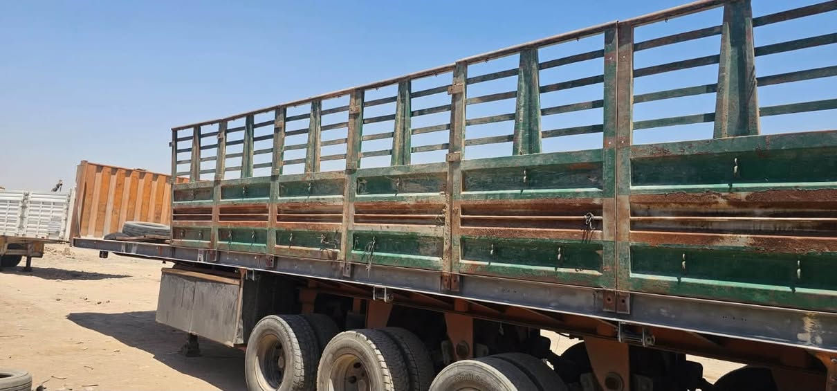 سلام عليكم للبيع صفاح حداديات طولهن 12\50 مكانهن بغداد جرف نداف
‭***********‬رقم صاحبهن
