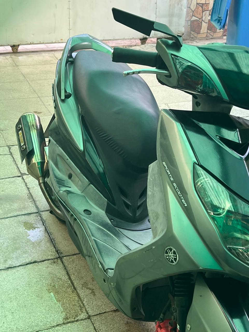 سلام عليكم شباب
عندي سكنس فحل كابريتر ماخذها رمبة صار شهرين مكفولة وماناقصها شي اريد اراوس ب PCX جيل اول دراجة نظيفة ومعتني بيها دهن موتل بانزين محسن قايش جديد دسكات جدد بلك جديد فلتر بانزين جديد اريد اراوس ونتفاهم ع الفرق موجود خاص


**إذا كنت صاحب هذا الإعلان وتريد حذفه لأي سبب، رجاءا أرسل رسالة إلى الدعم الفني**