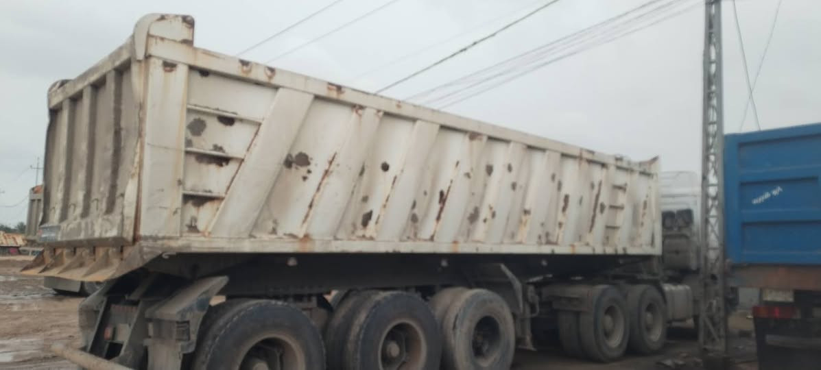 للبيع عربانه ماموت موديل ١٠ تخم تاير السعر ١٤٠ وبيه مجال الرقم ***********
