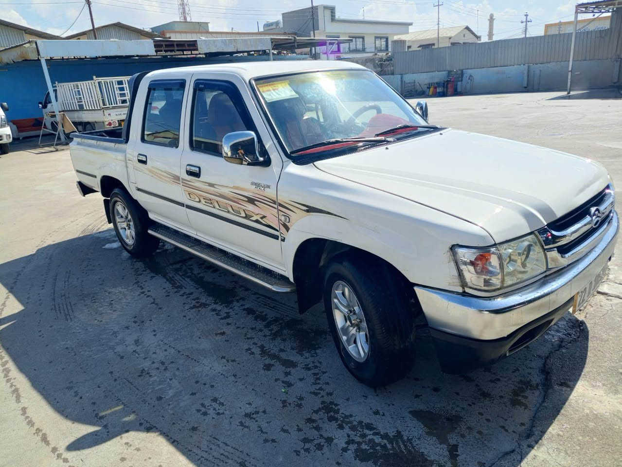 پیکەپ دێر 2012 
م/ V4 کەپس گێڕعادی 
ڕەقەم و سەنەوی نوێیە 
ڕۆیشتن / 123 هەزار کم 
بێ سبوغ 
شوختێک و قۆپێکی هەیە 

نــــــرخ ٨٥مجال
*********** أربيل, العراق
