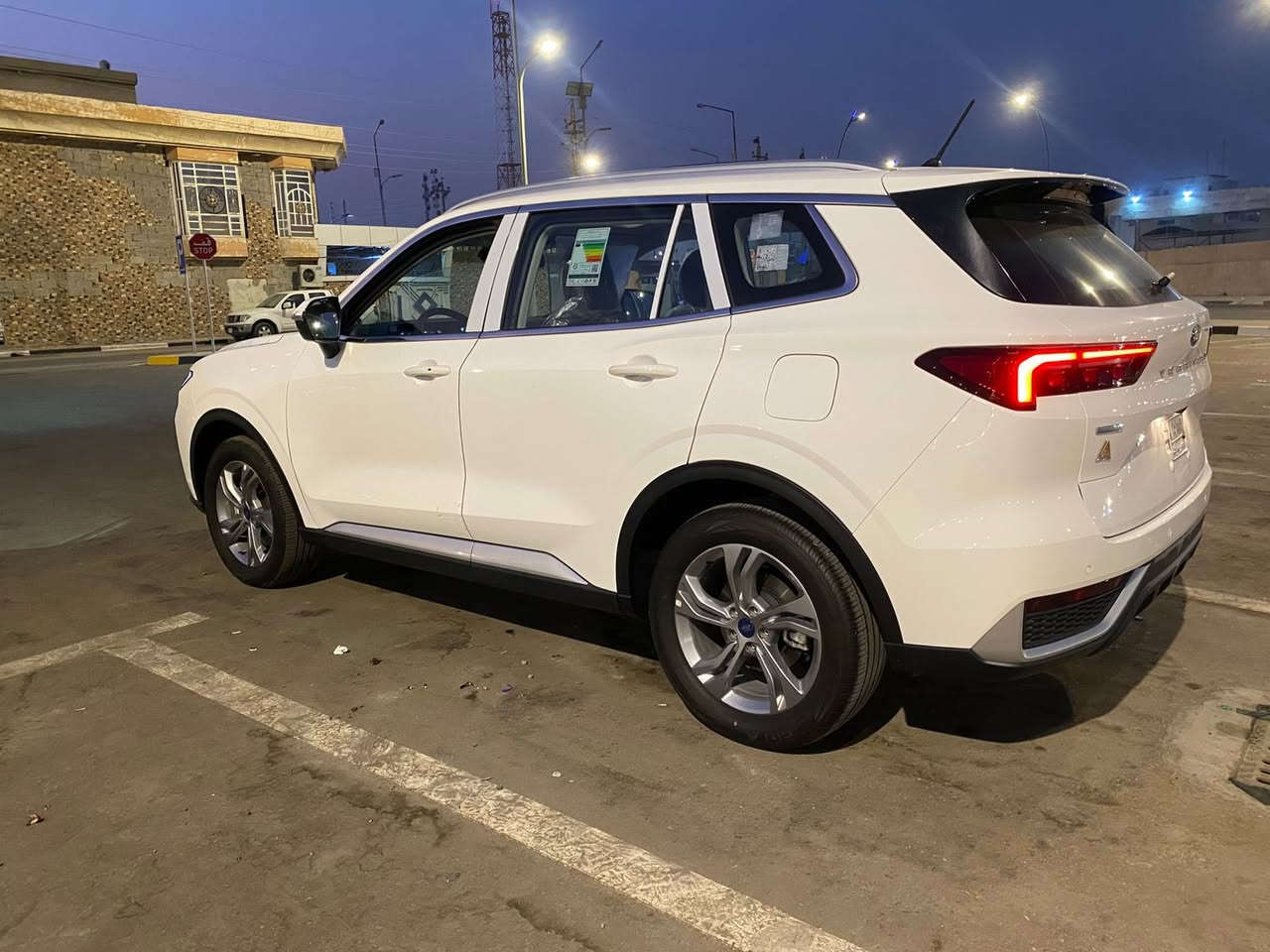 فورد تري توري مديل ٢٠٢٥ زيرو مال شركه اقصاد فول مواصفات  الرقم عل مشتري مكلف بالنشر السعر ١٧٥$وبيها مجال العنوان محافضه البصره ***********
