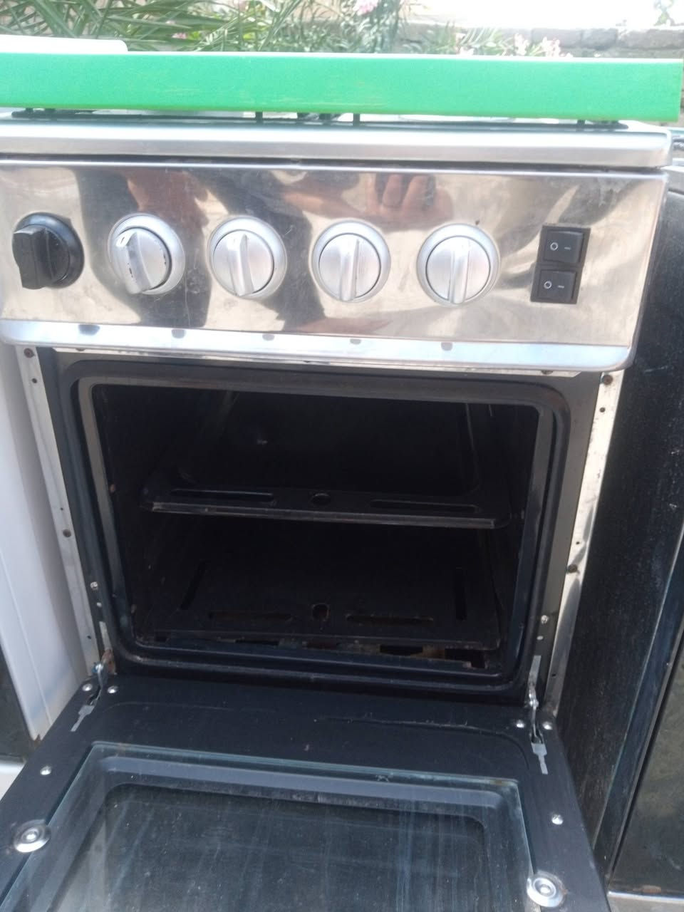 سلام عليكم
طباخ درجه اول للبيع
السعر ب90وبية مجال شرط الفحص 
العنوان زين القوس


**إذا كنت صاحب هذا الإعلان وتريد حذفه لأي سبب، رجاءا أرسل رسالة إلى الدعم الفني**