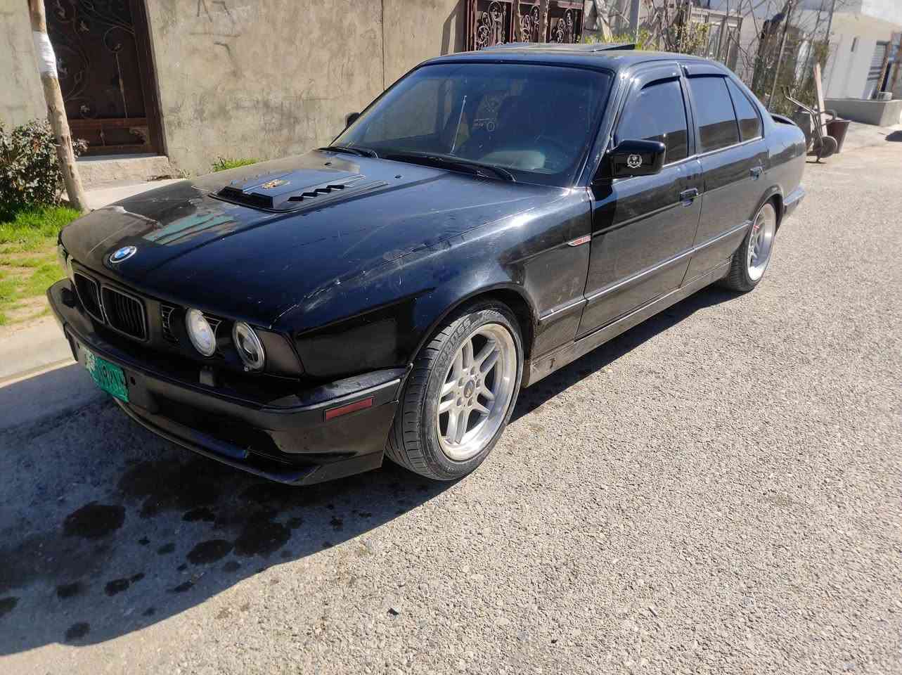 بئيم موديل93حجم525توماتيك به س سلايت نيه فوله ته بريت سارد وكرم بي ليدراوي نيه زورنمونه يه وله ره سمه كان جونتر ره قم نه ينه وايه به سه رتي ئه وه ليات ومالي كه سنه بيت***********
