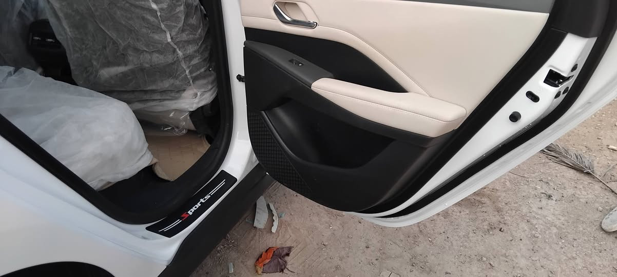 سلام عليكم جن بلاص بيع او مراوس  مكفوله من كلشي مصروف عليه ارضيات  شاحن اصلي  كامل مكمل ماشية ٢٥٠٠ يعني زيرو بعدة بوضع شركة  سعر ١٨٥٠٠  رقم بغداد  مكاني بغداد ٧٧١٢٧٠٨٦٦٨٠


**إذا كنت صاحب هذا الإعلان وتريد حذفه لأي سبب، رجاءا أرسل رسالة إلى الدعم الفني**