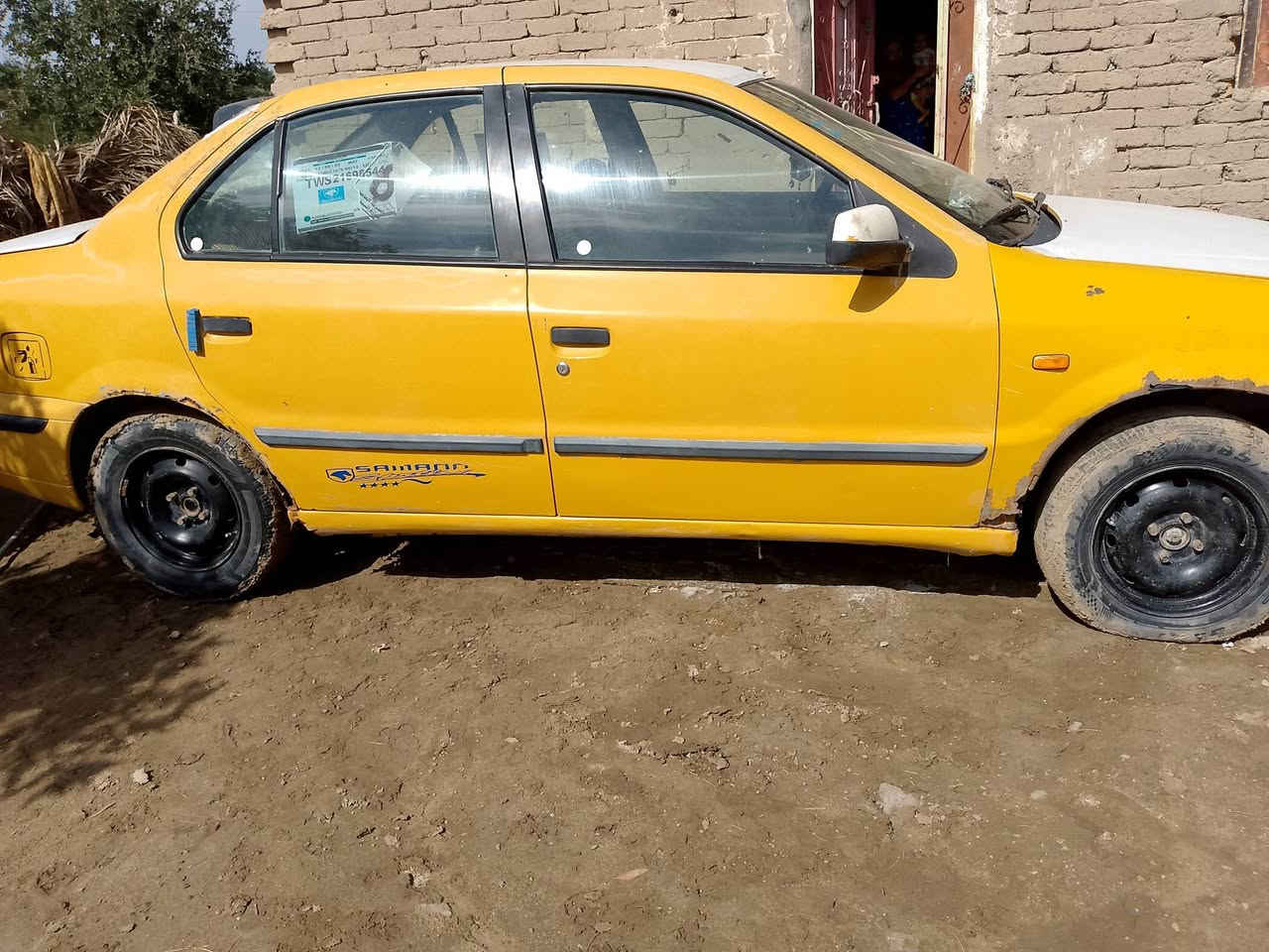 سلام عليكم سياره  سمند موديل 2011سياره رقم بغداد سنويه تنتهي 2028 سيارة كفاله صوليات راعيه يمي بل فهود تقاطع سيد يوشع تواصل معي عله هاذا رقم***********
