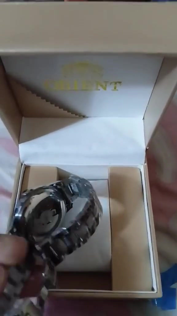 تقيمكم لساعة Orient Contemporary Open Heart
أوتو مع علبتها وكارت الضمان


**إذا كنت صاحب هذا الإعلان وتريد حذفه لأي سبب، رجاءا أرسل رسالة إلى الدعم الفني**