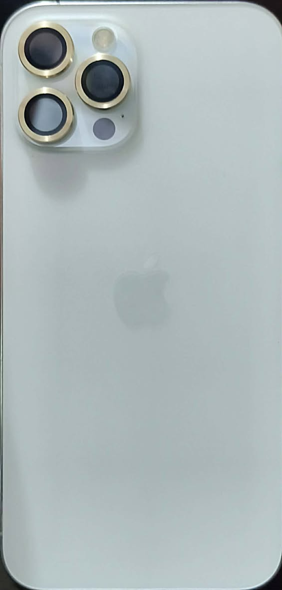 سلام عليكم آيفون 12برو ماكس ذاكره 256 جهاز فول نضافه بلادي تواصل ***********
