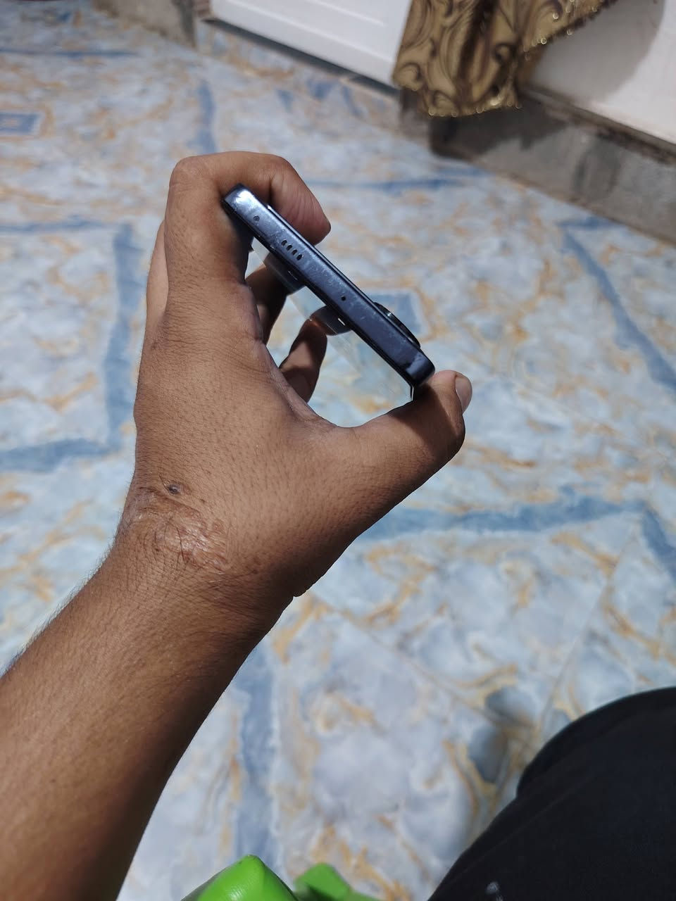 السلام عليكم للبيع بدون ملحقات
تكنو بوفا 6 برو,5G السعر 250 وبي مجال 
المواصفات :
الشاشة : Amoled هرتز 120
الرام : 12+12
الذاكرة : 256
الكاميرا : 108
البطارية : 6,000 يدعم الشحن السريع 70 واط
اضائة led خلفية
 مكاني بعقوبة
***********
