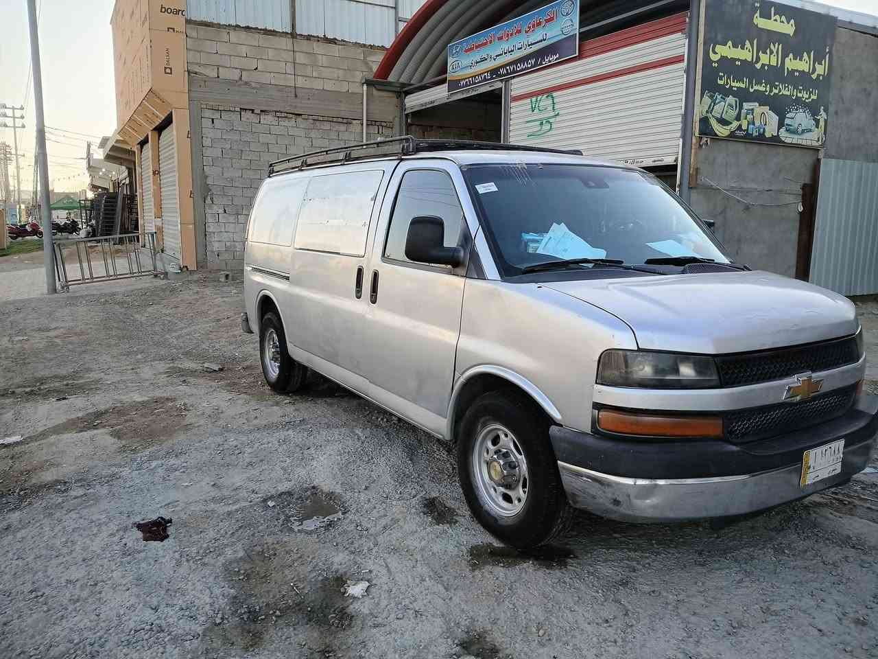 سياره للبيع مديل ٢٠١٠ مكينه ٦١٠تخم تاير باتري جديد حاله المكينه ١٠٠% الكير١٠٠% الاكسن بي ونه مالت بور برين  للتواصل علراقم ***********
