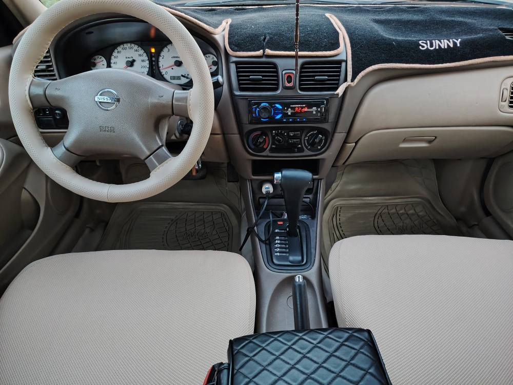 سلام عليكم*********** نيسان سني موديل2008اوتوماتيك رقم اربيل سنويه ورقم جديد شرط تحويل كير ومحرك مكفول تخم تاير جديد صدر جديد مكينه قبغ اسود يدات نيكل جامات كهربائي فقط بونيد صبغ بدون دواخل سعر98 العنوان ديالی خانقين خناقين, ديالى
