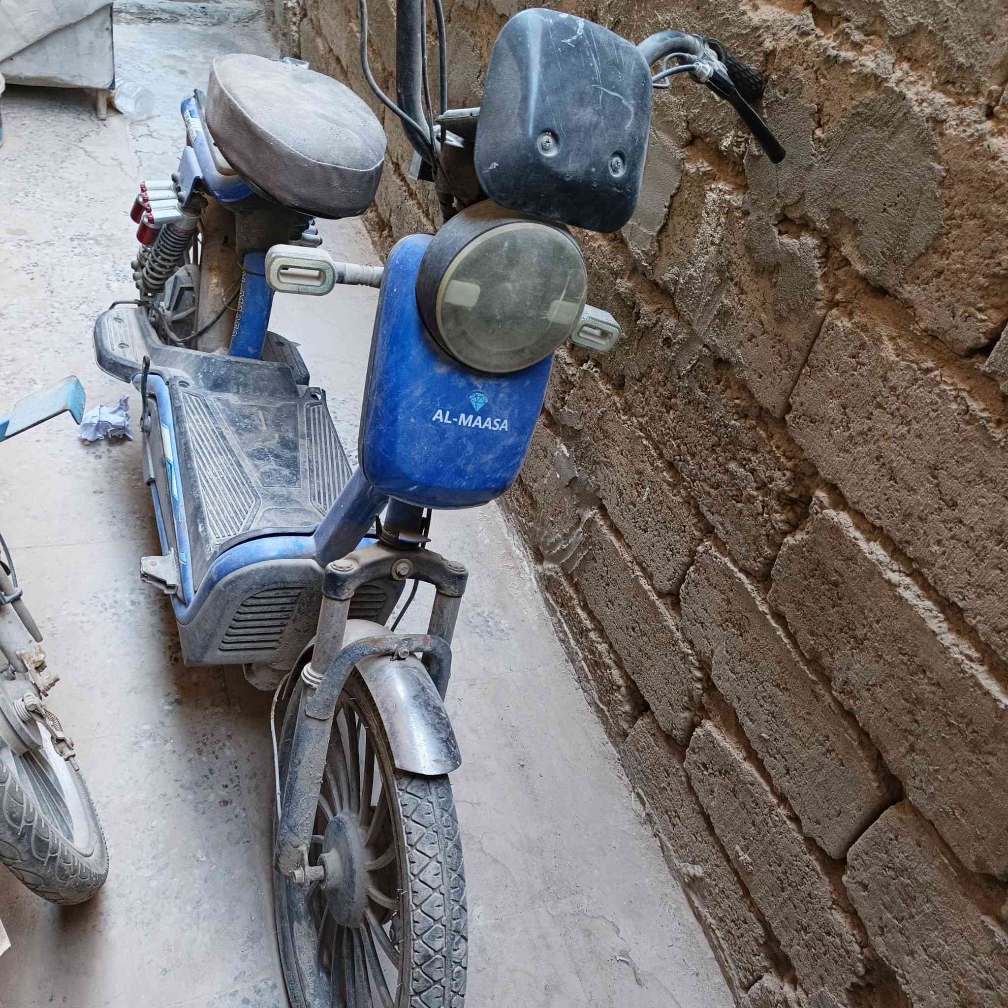 شباب عندي دراجه حجم 20 لبيع شحن بدون بطاريات بس تحط بطاريات يشتغل كله شغال تايرات جدد موديل 23 لو 22 متواجد خاص


**إذا كنت صاحب هذا الإعلان وتريد حذفه لأي سبب، رجاءا أرسل رسالة إلى الدعم الفني**