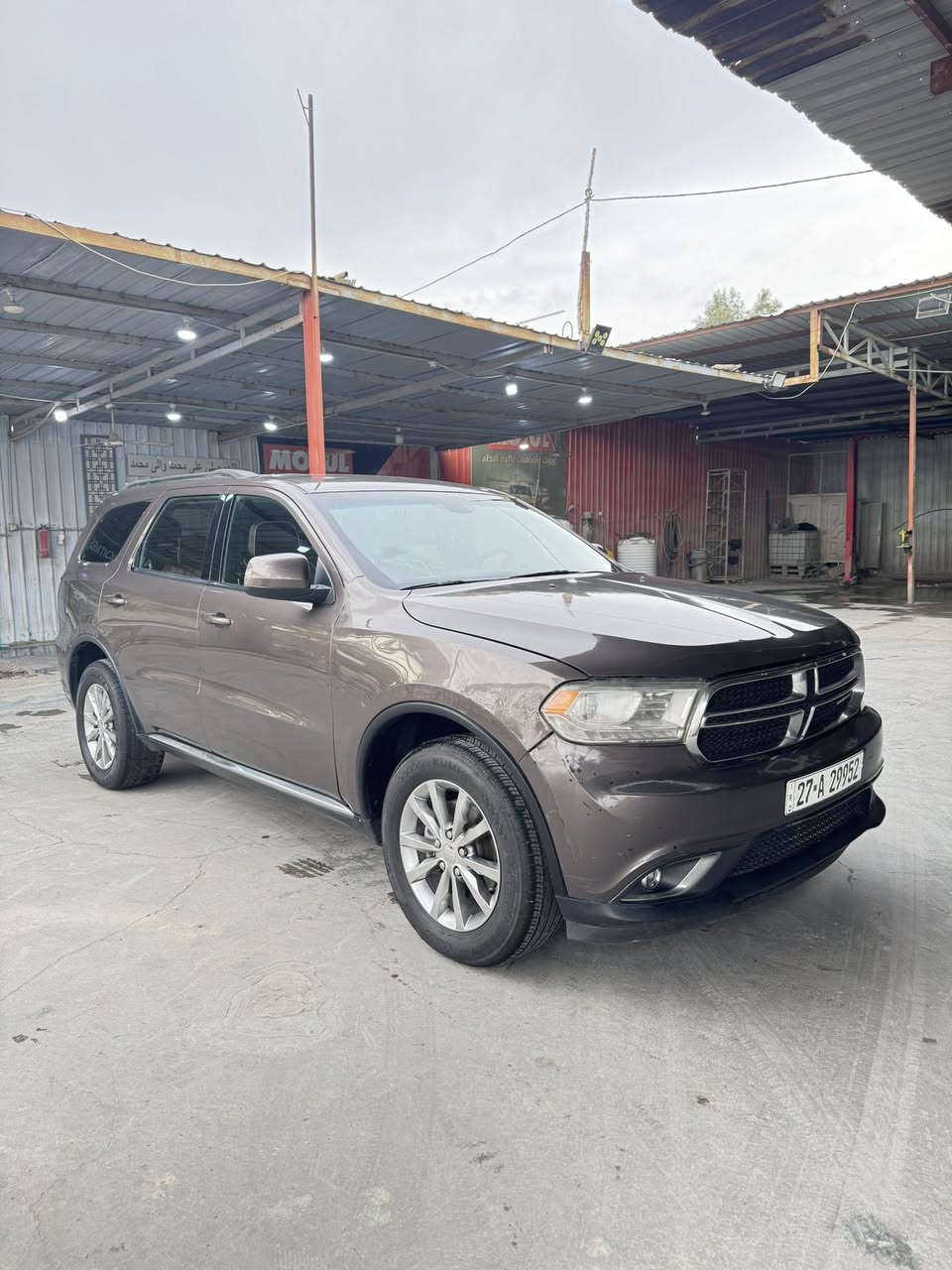 السلام عليكم 
دورنكو 2017 اصل 
ماشيه 115 كم 
جديده وحلوه وجاهزه شرط
حادث جاملغ صبغ وبنيد تبديل
  بدون عابر شواصي لغود كفاله 
رقم وسنويه جديده لل2030 
بسمي مداور ثاني يوم  
مكانه السماوه 
***********
