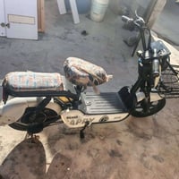 موطو شحن • شغال • نضيف