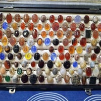 القطعة علة  20 قفل بيع سريع  شلع مابيع مفرد وزنهم كيلو كلهم احجار طبيع...